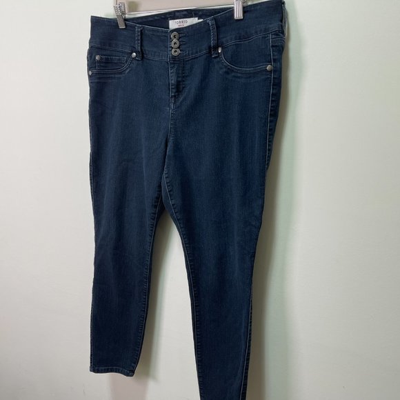 Torrid High Rise Skinny Jegging sz 16S - Picture 4 of 12